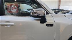 تۆیۆتا لاند کروزەر